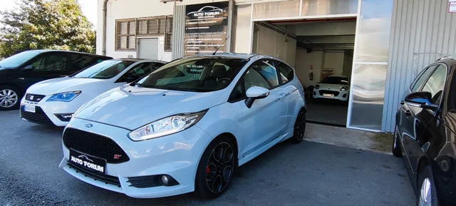 FORD Fiesta ST 1.6 EcoBoost 