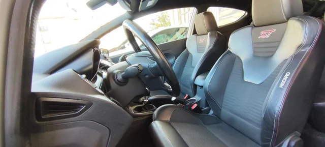 FORD Fiesta ST 1.6 EcoBoost 