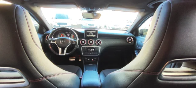 MERCEDES-BENZ  CLASE A 250 AMG SPORT 
