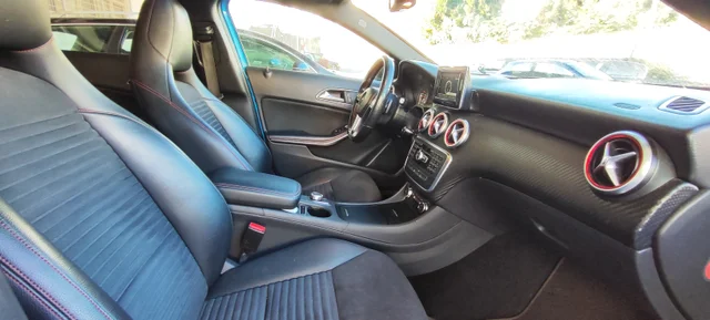 MERCEDES-BENZ  CLASE A 250 AMG SPORT 