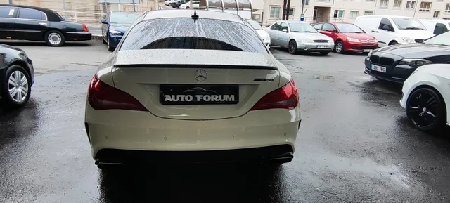 MERCEDES-BENZ CLA 45AMG 4Matic Edition1