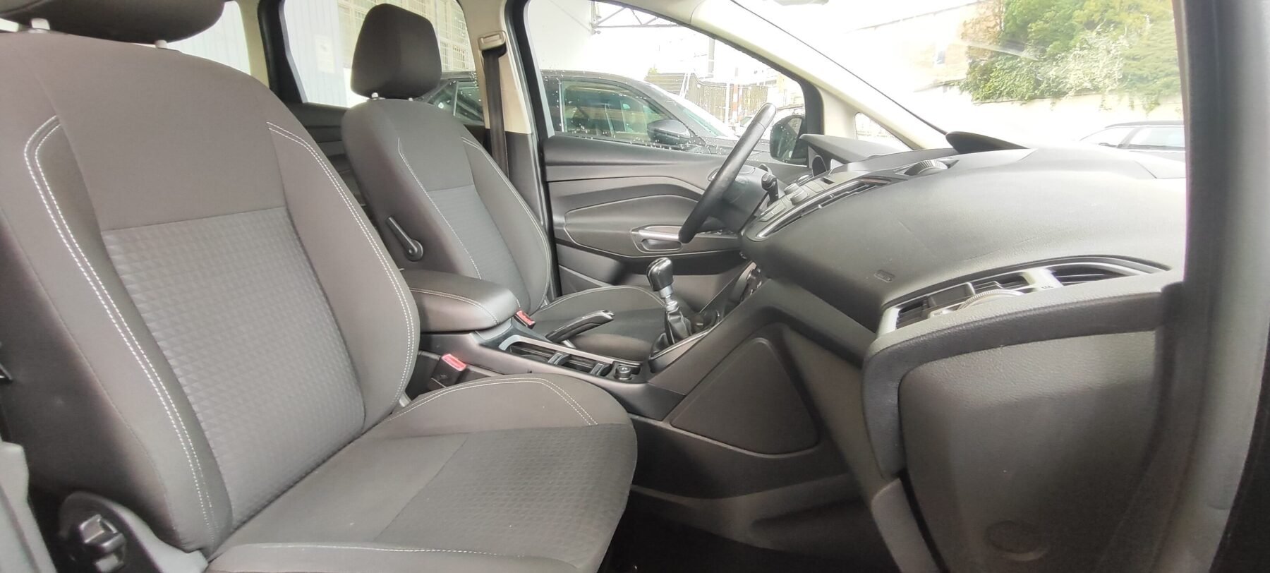 FORD CMax Trend 1.0 EcoBoost