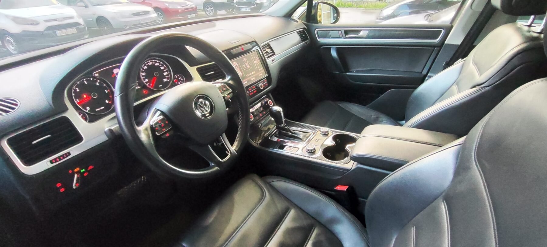 VOLKSWAGEN Touareg 3.0TDI Premiun Bluemotion