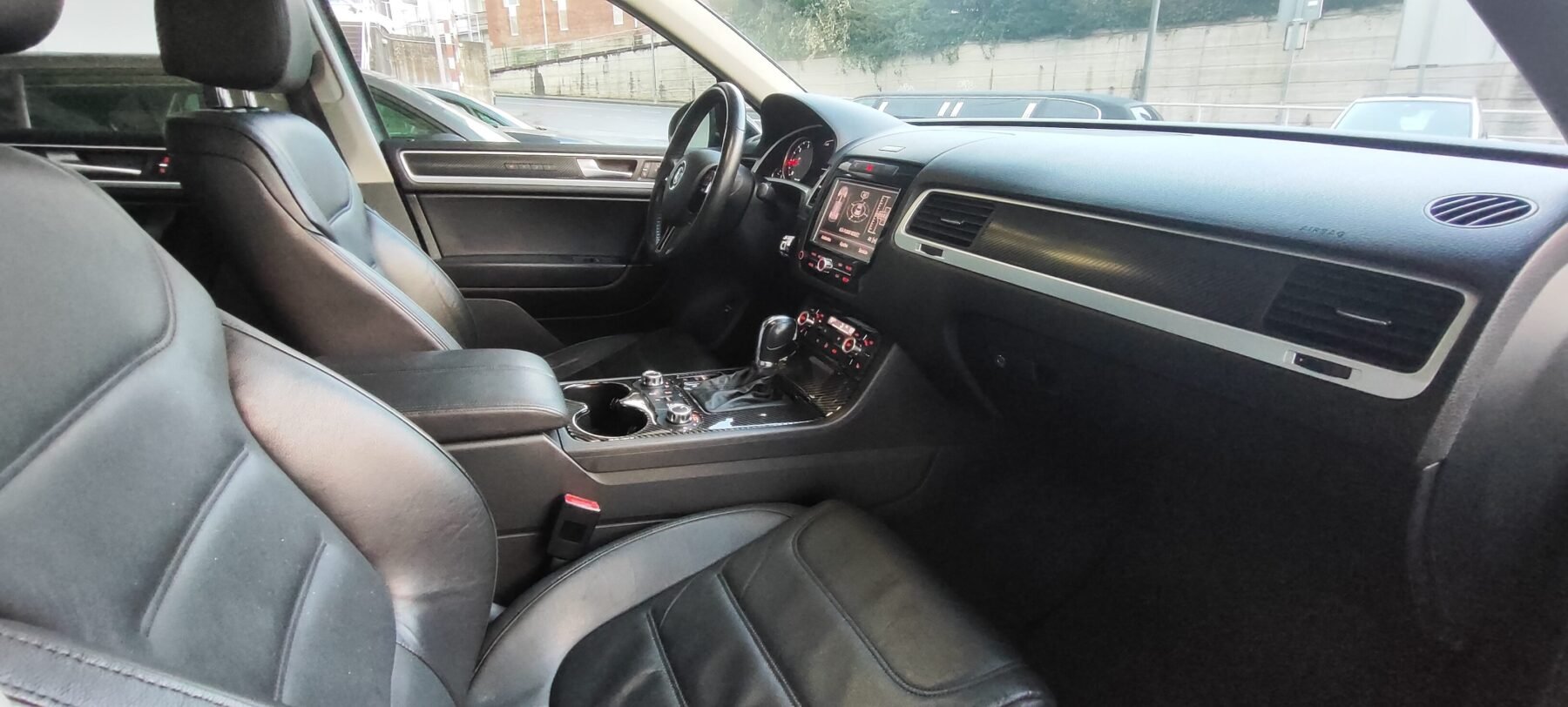 VOLKSWAGEN Touareg 3.0TDI Premiun Bluemotion